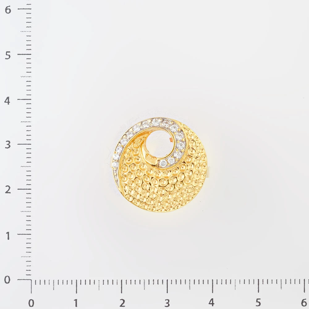 Кольцо с фианитом из желтого золота 585 пробы Кольцо с фианитом из желтого золота 585 пробы