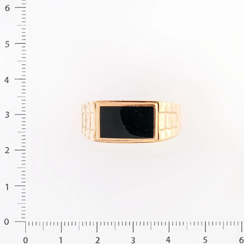 Кольцо с ониксом из красного золота 585 пробы