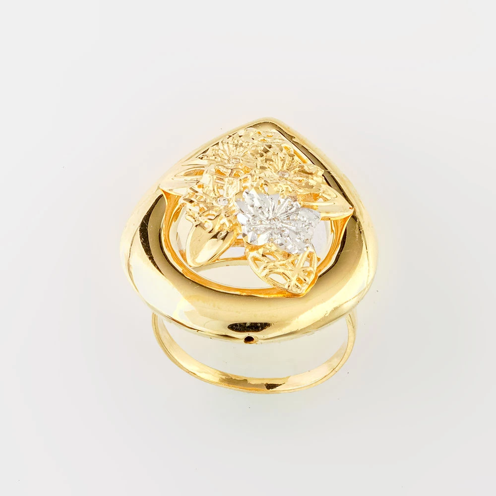 Кольцо с фианитом из желтого золота 585 пробы Кольцо с фианитом из желтого золота 585 пробы