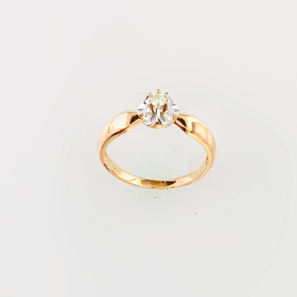 Кольцо с бриллиантом из красного золота 585 пробы