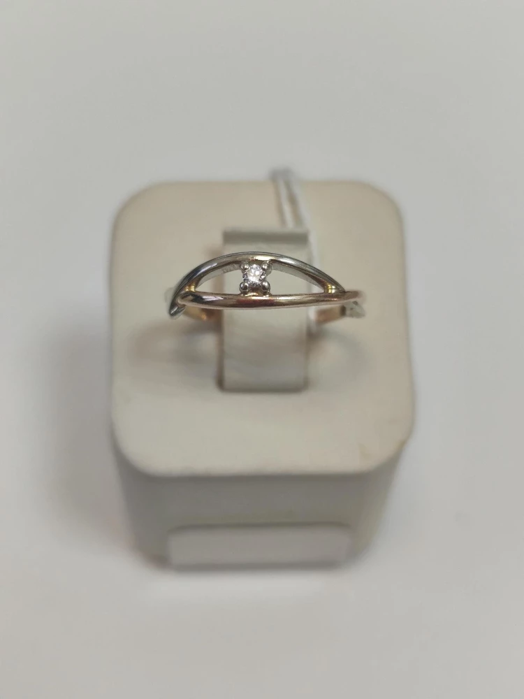 Кольцо с бриллиантом из красного золота 585 пробы