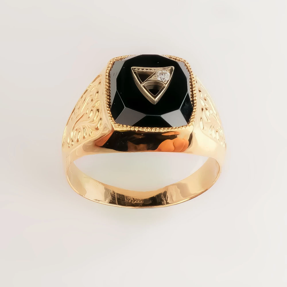 Кольцо с ониксом из красного золота 585 пробы