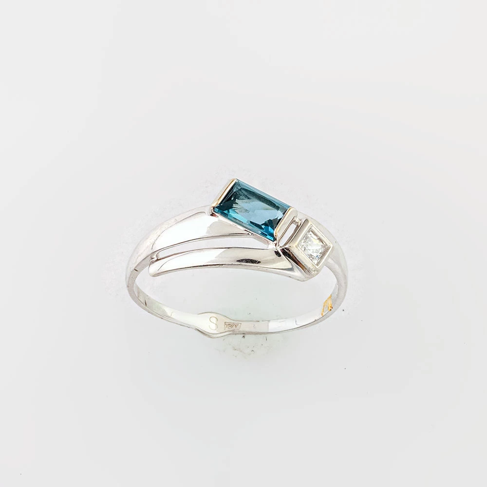 Кольцо с топазом лондон из белого золота 585 пробы