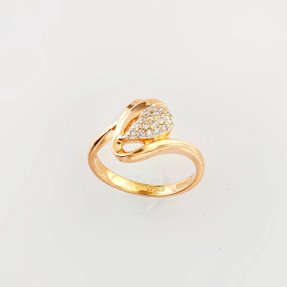 Кольцо с бриллиантом из красного золота 585 пробы