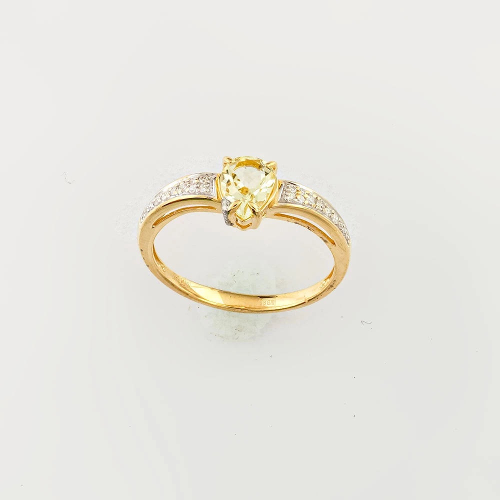 Кольцо с цитрином из желтого золота 585 пробы