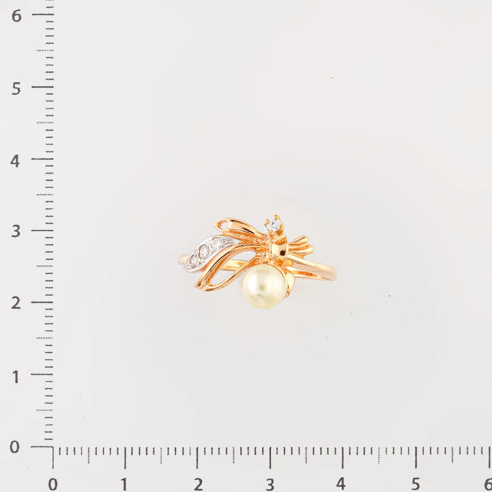 Кольцо с культивированным жемчугом из красного золота 585 пробы