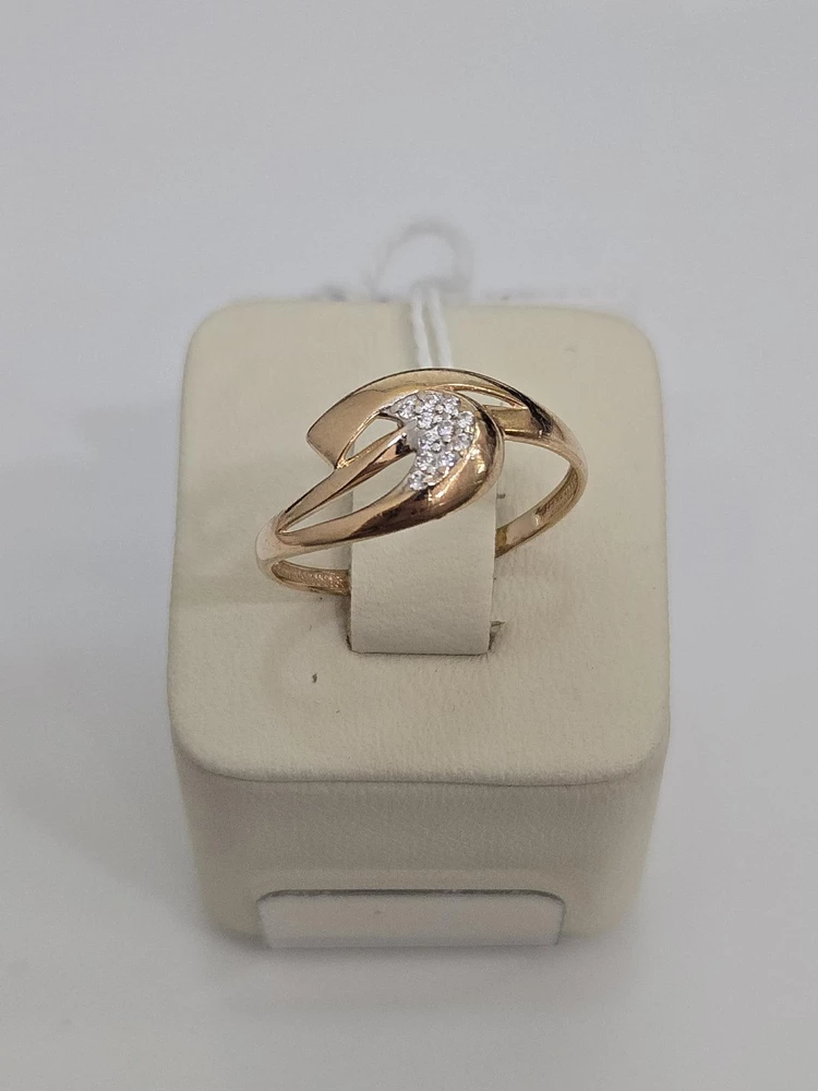 Кольцо с фианитом из красного золота 585 пробы