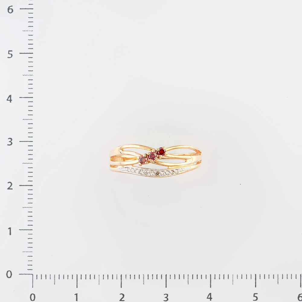 Кольцо с гранатом из красного золота 585 пробы