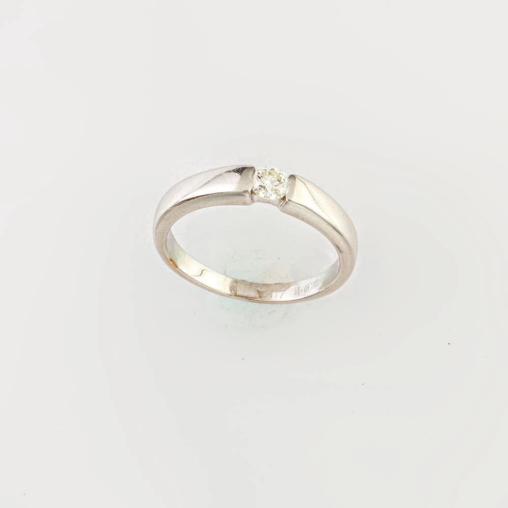 Кольцо с бриллиантом из белого золота 585 пробы