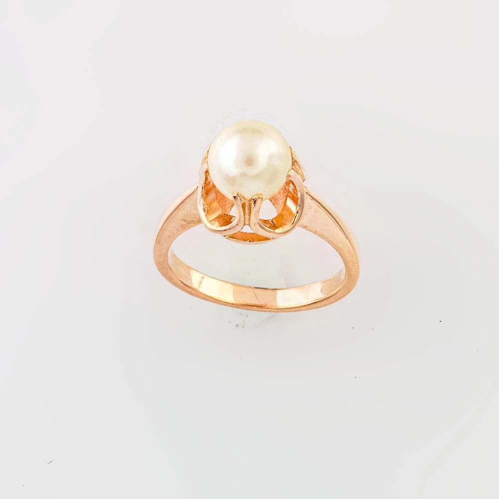 Кольцо с культивированным жемчугом из красного золота 583 пробы