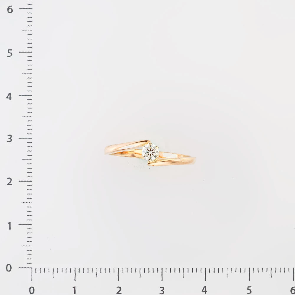 Кольцо с бриллиантом из красного золота 585 пробы