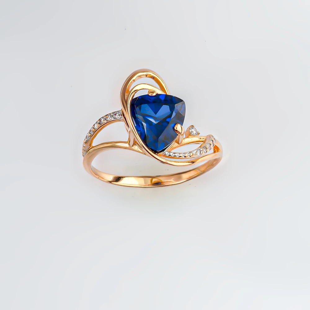 Кольцо с сапфиром синтетическим из красного золота 585 пробы