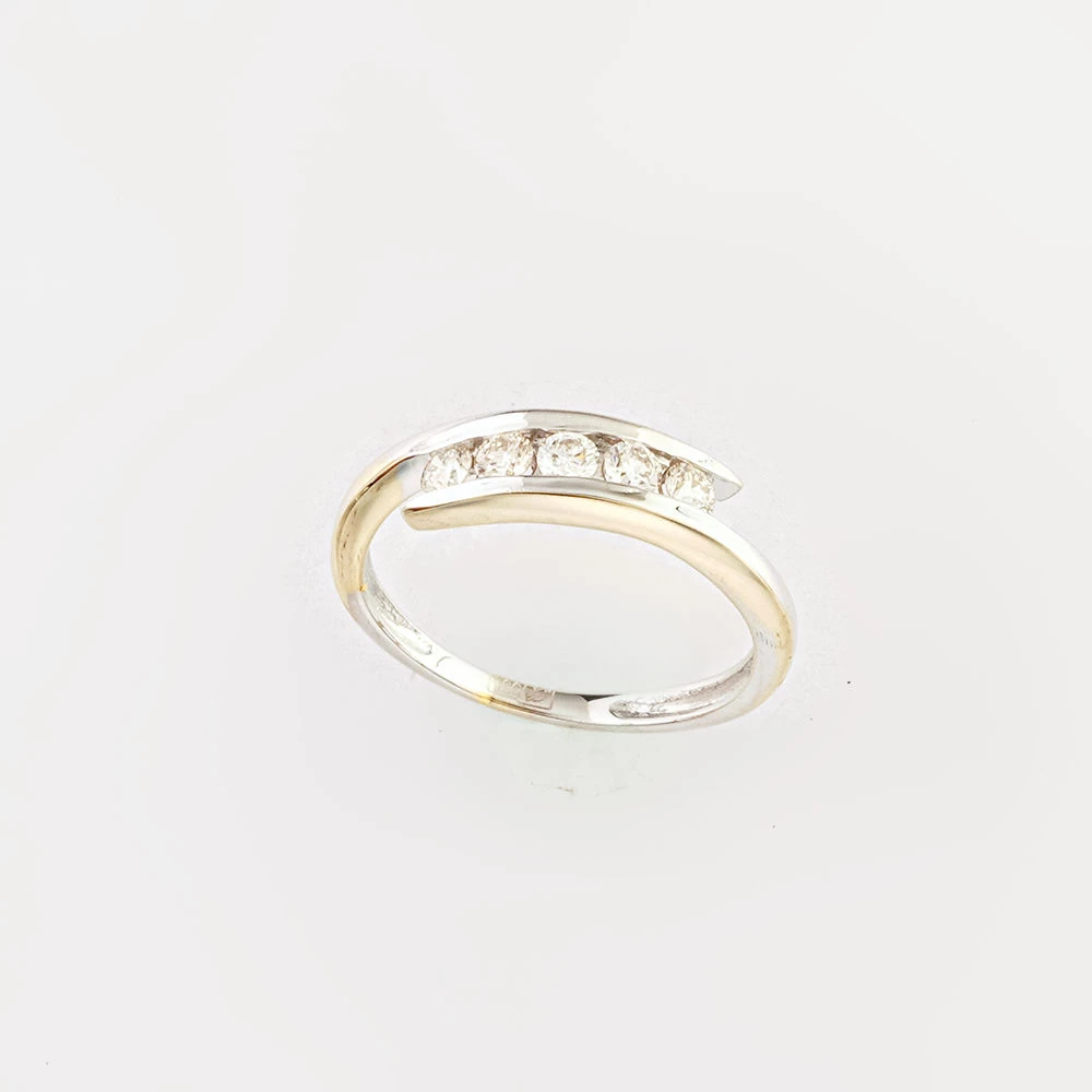 Кольцо с бриллиантом из белого золота 585 пробы