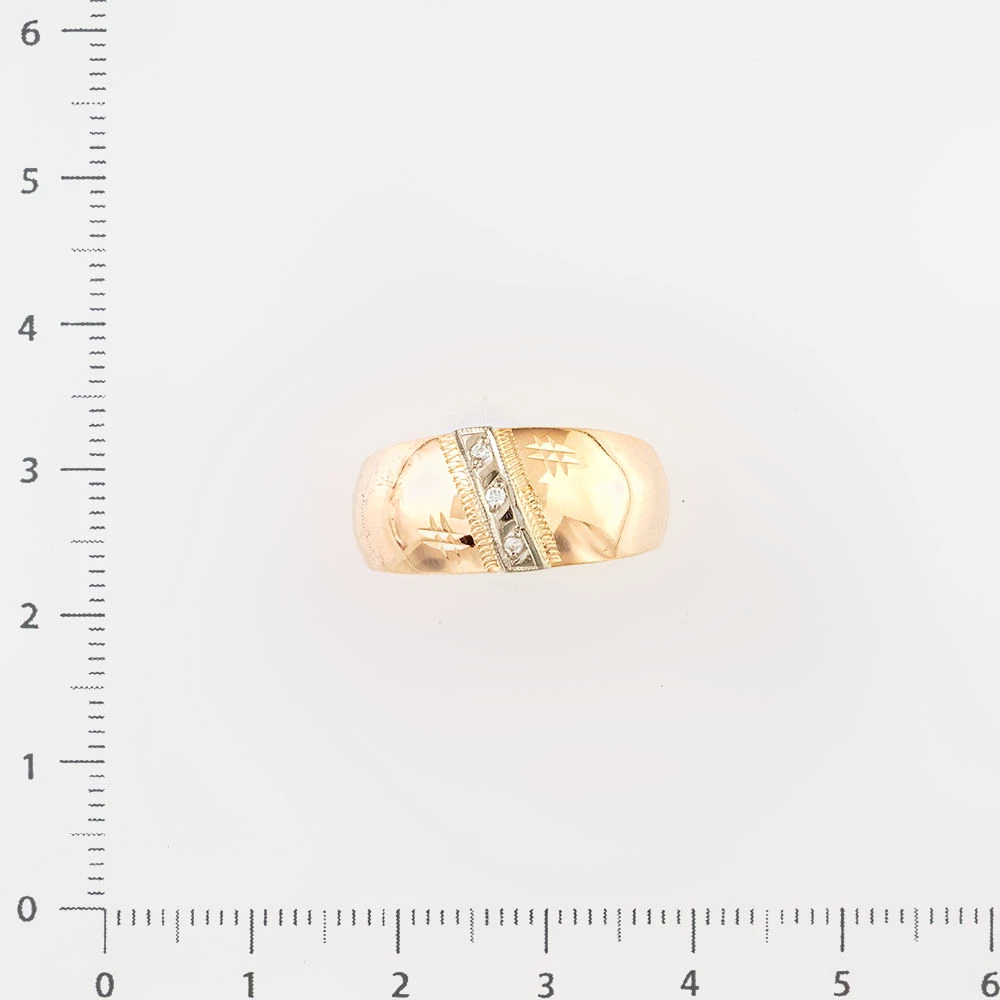 Кольцо с бриллиантом из красного золота 585 пробы