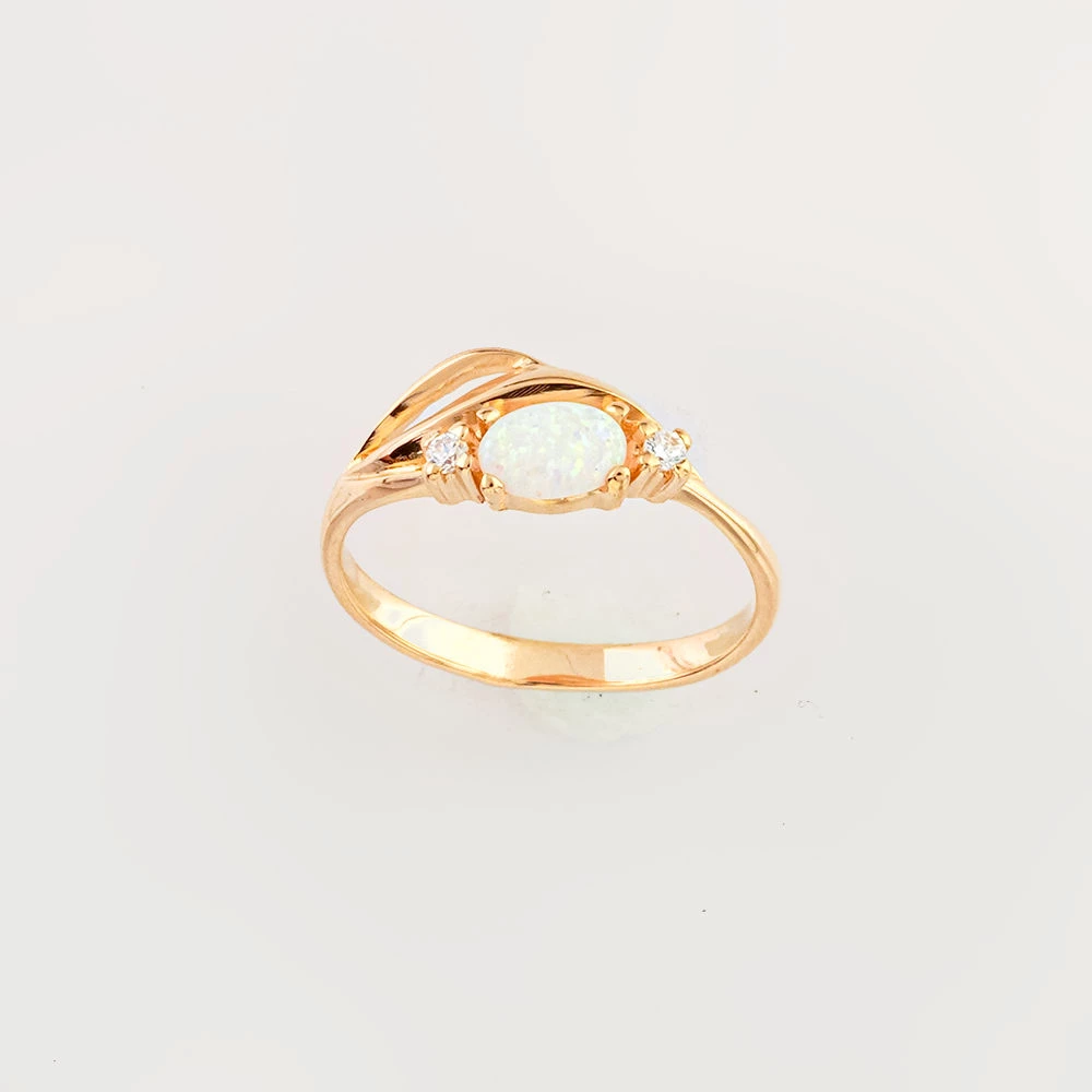 Кольцо с опалом синтетическим из красного золота 585 пробы