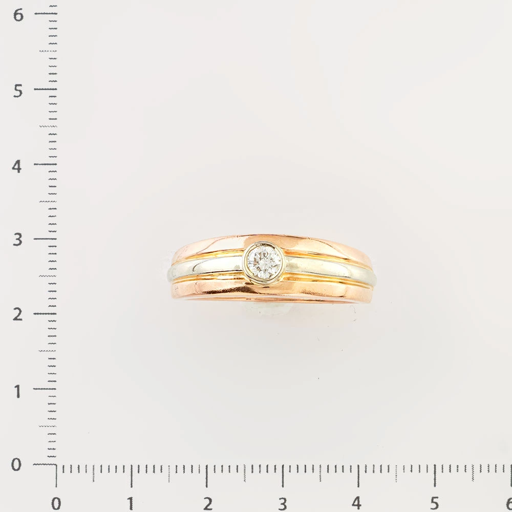 Кольцо с бриллиантом из красного золота 585 пробы