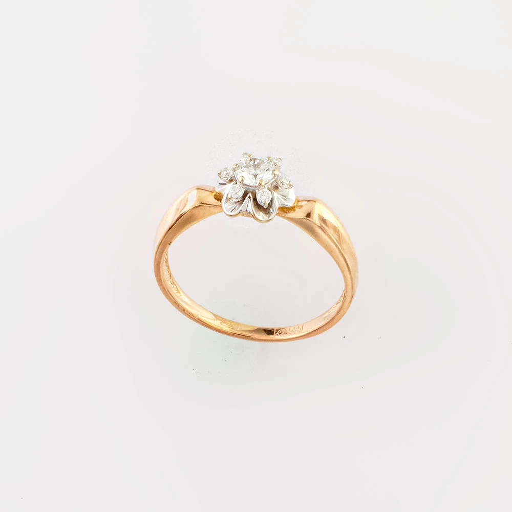 Кольцо с бриллиантом из красного золота 585 пробы