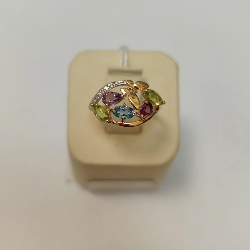 Кольцо с хризолитом из красного золота 585 пробы