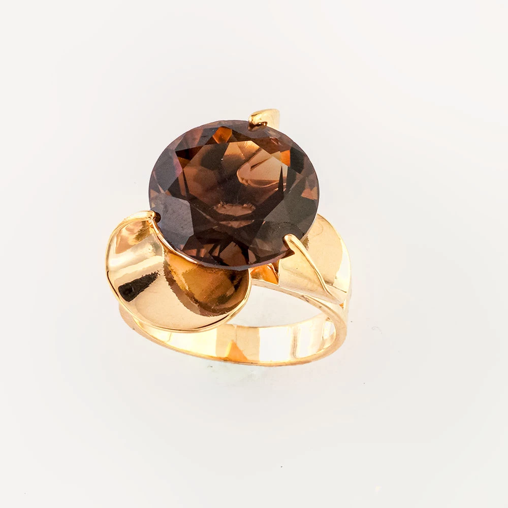Кольцо с раух-топазом из красного золота 585 пробы
