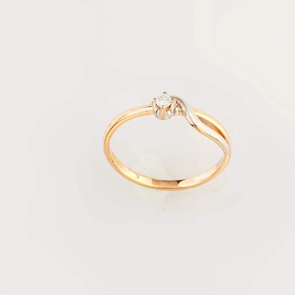 Кольцо с бриллиантом из красного золота 585 пробы