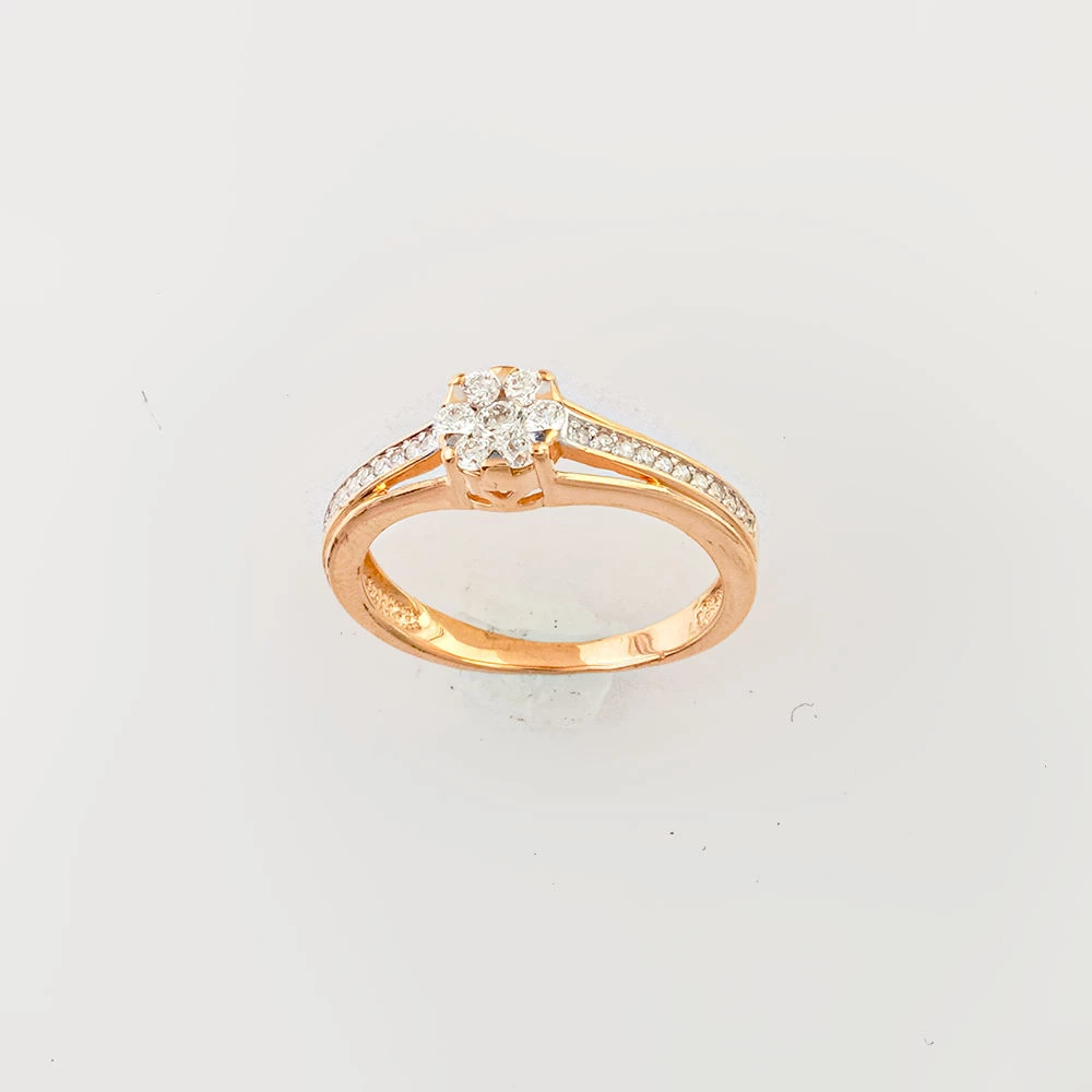 Кольцо с бриллиантом из красного золота 583 пробы