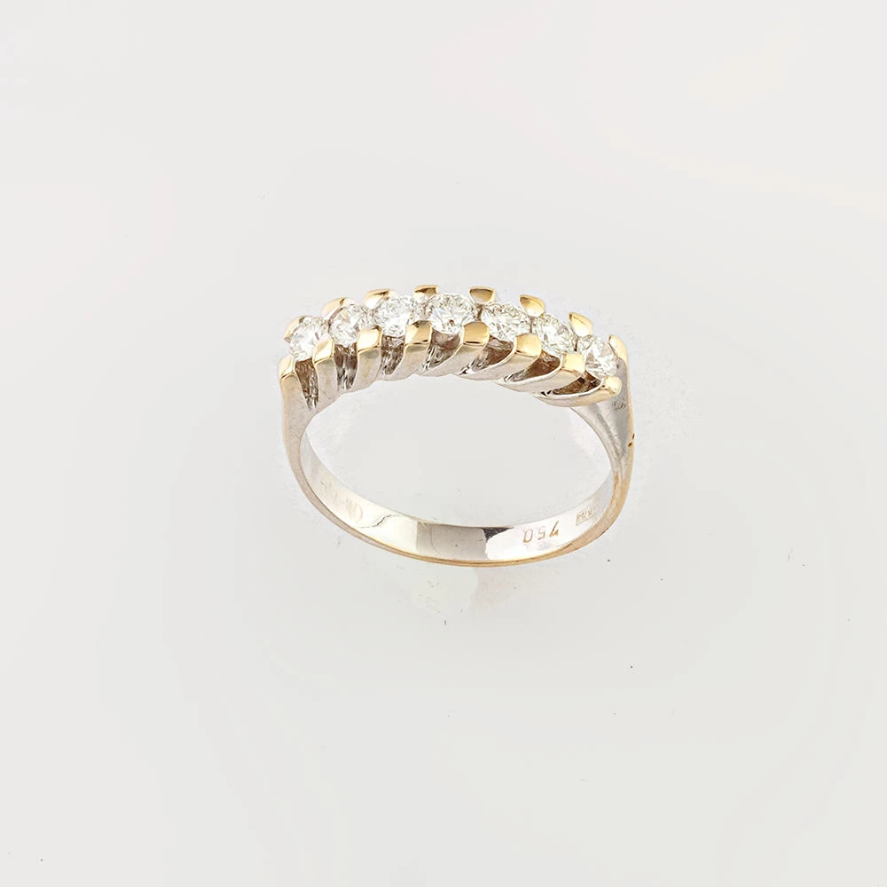 Кольцо с бриллиантом из белого золота 750 пробы