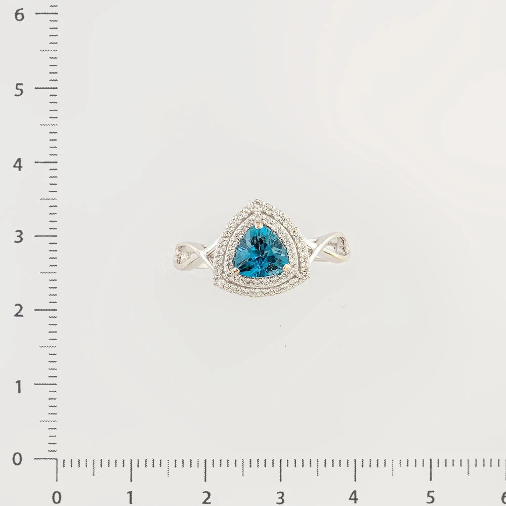 Кольцо с топазом лондон из белого золота 585 пробы