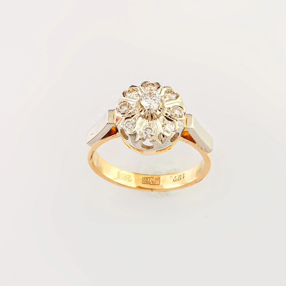 Кольцо с бриллиантом из красного золота 750 пробы