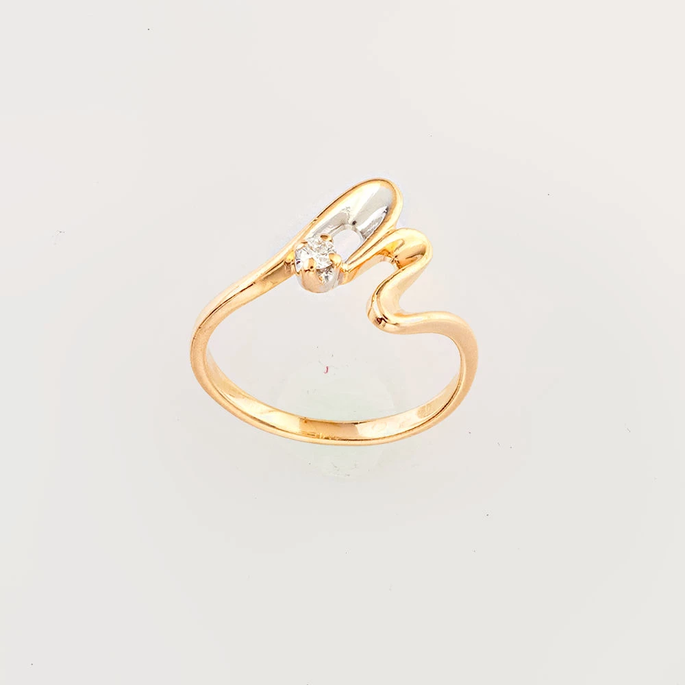 Кольцо с бриллиантом из красного золота 585 пробы