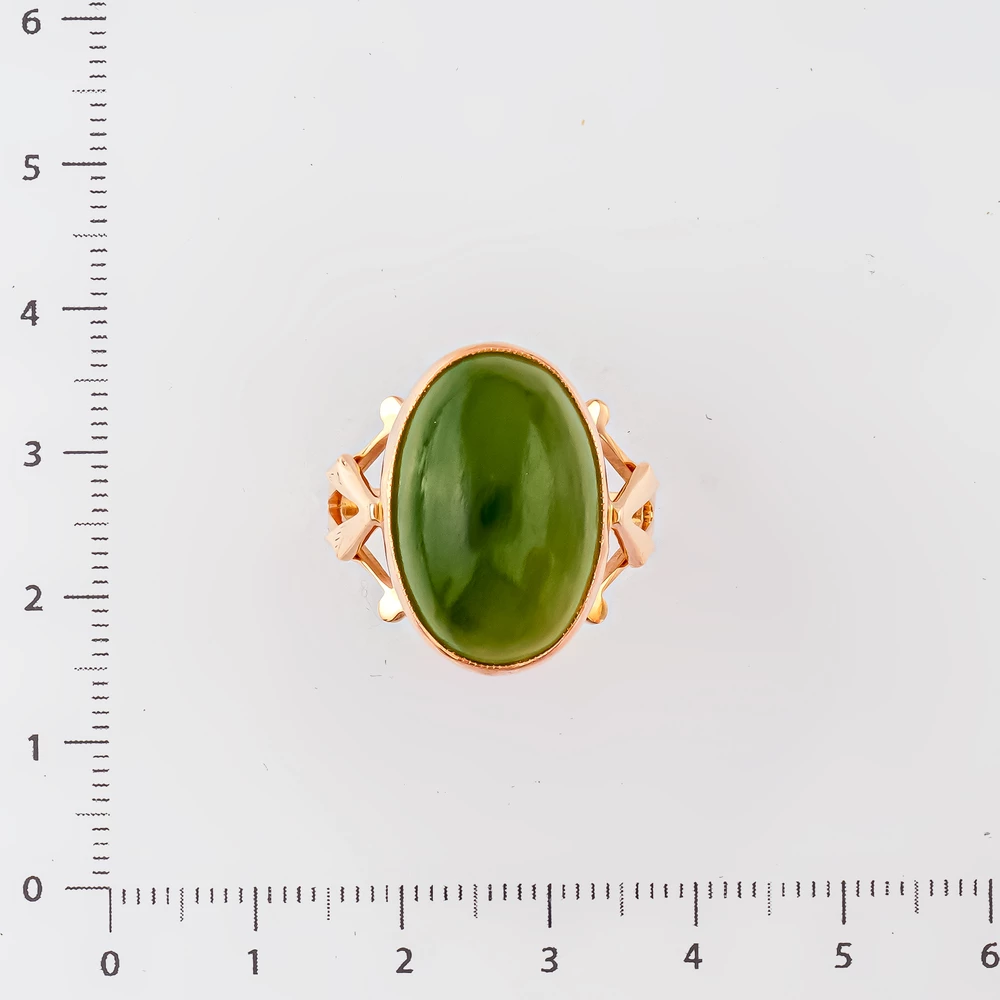 Кольцо с нефритом из красного золота 583 пробы