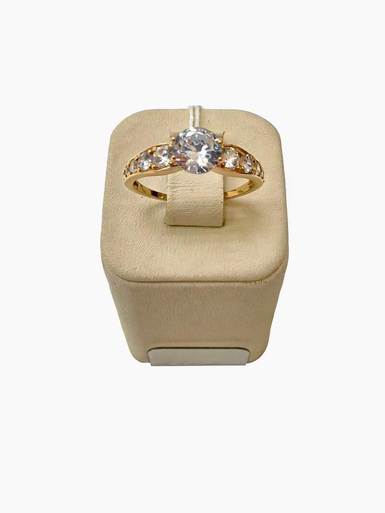 Кольцо с фианитом из красного золота 585 пробы