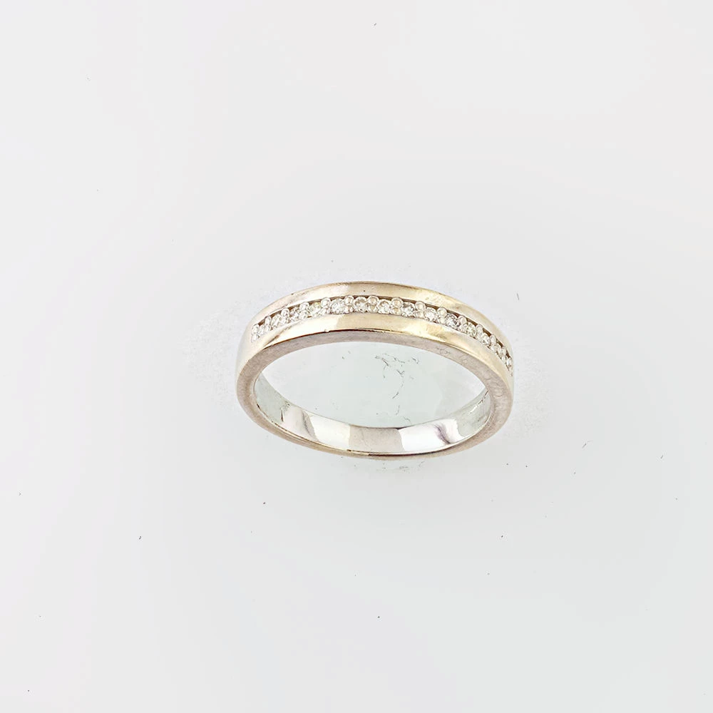 Кольцо с бриллиантом из белого золота 585 пробы