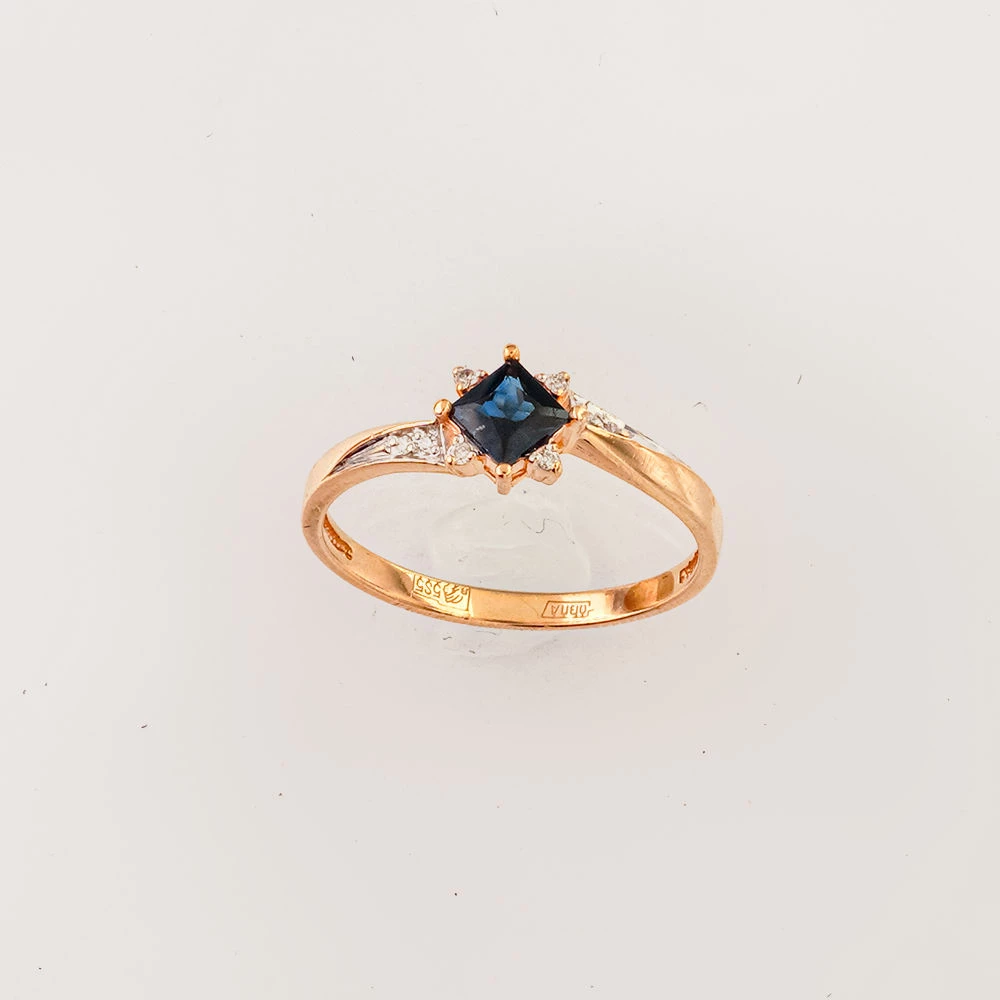 Кольцо с сапфиром из красного золота 585 пробы