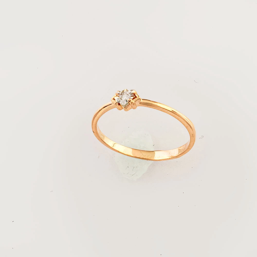 Кольцо с бриллиантом из красного золота 585 пробы