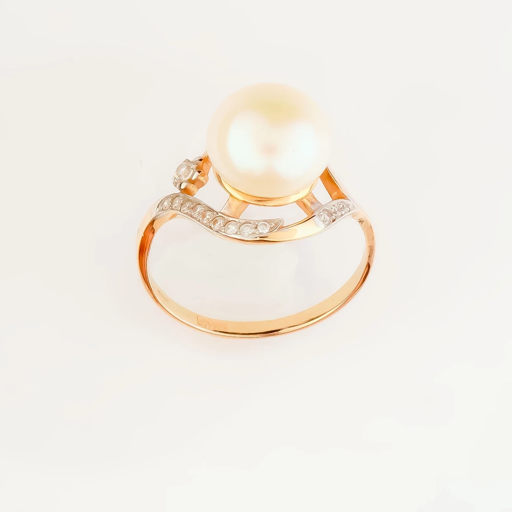 Кольцо с культивированным жемчугом из красного золота 585 пробы