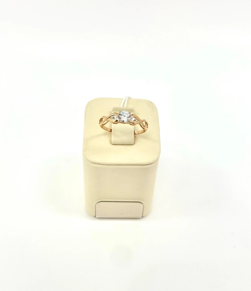 Кольцо с фианитом из красного золота 585 пробы Кольцо с фианитом из красного золота 585 пробы