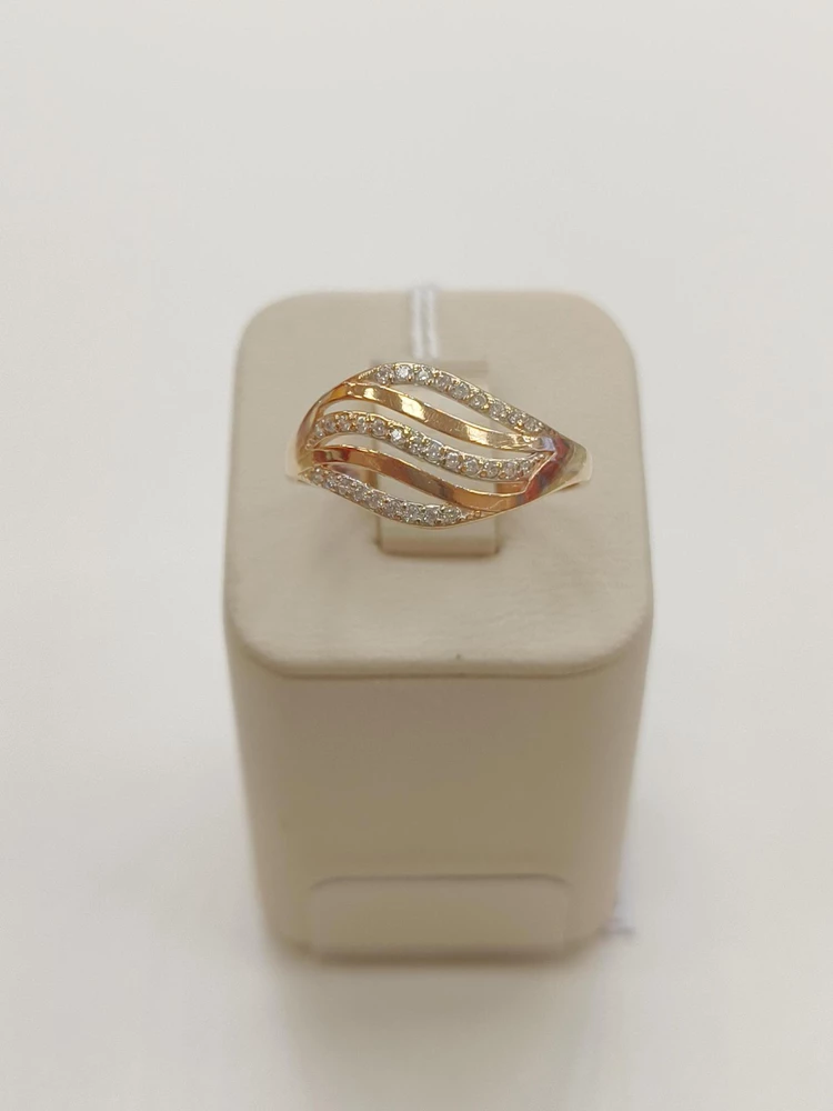 Кольцо с фианитом из красного золота 585 пробы