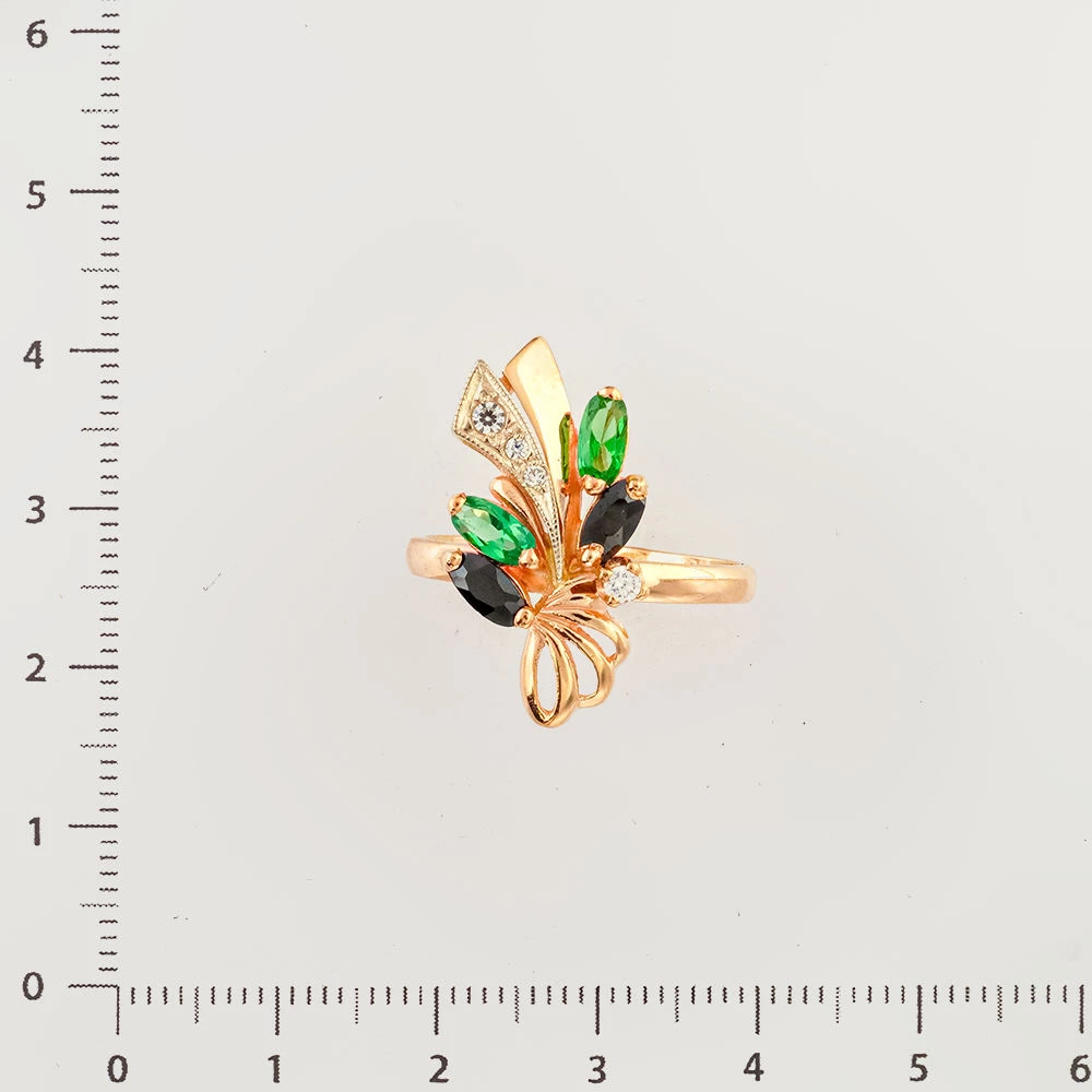 Кольцо с фианитом из красного золота 585 пробы