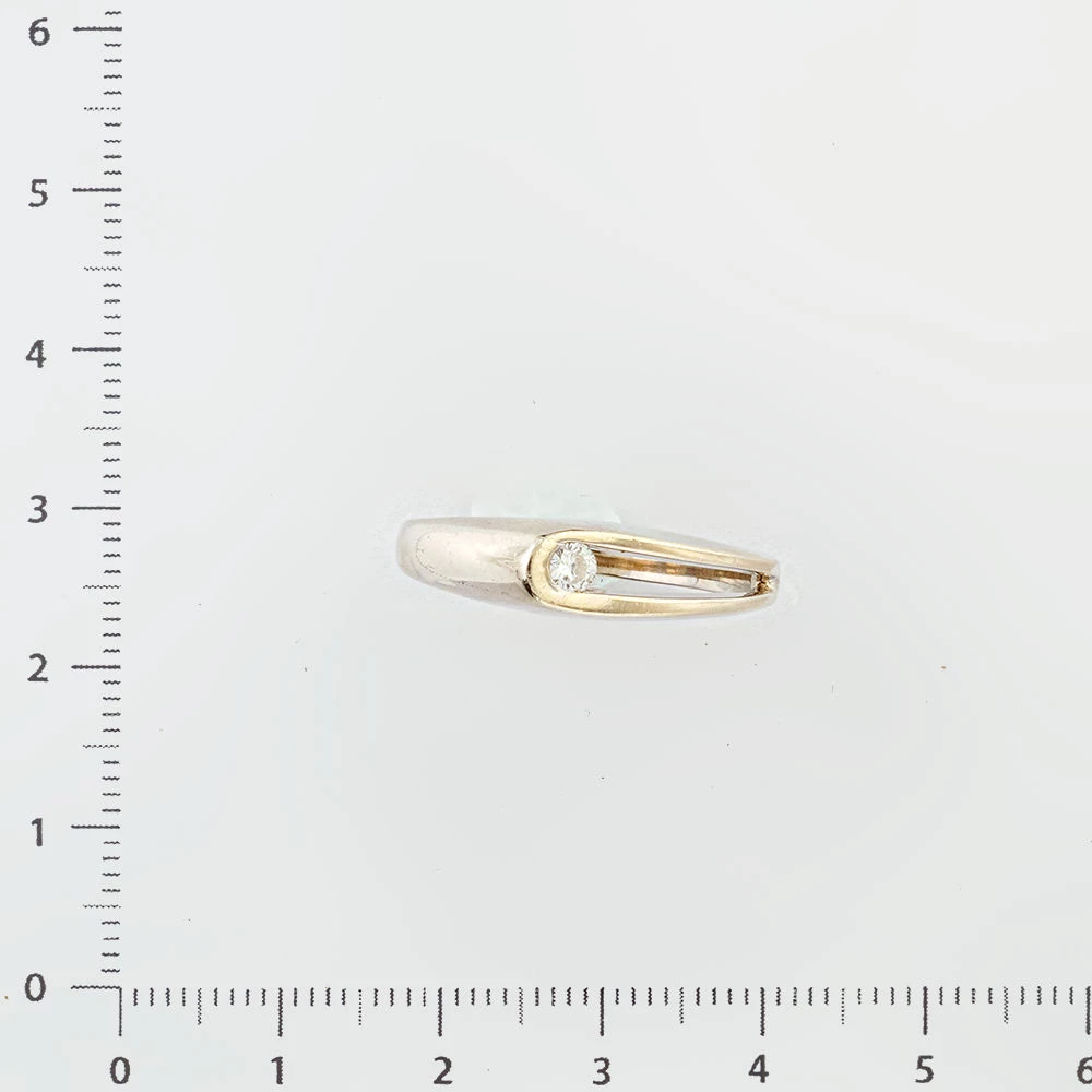 Кольцо с бриллиантом из желтого золота 585 пробы