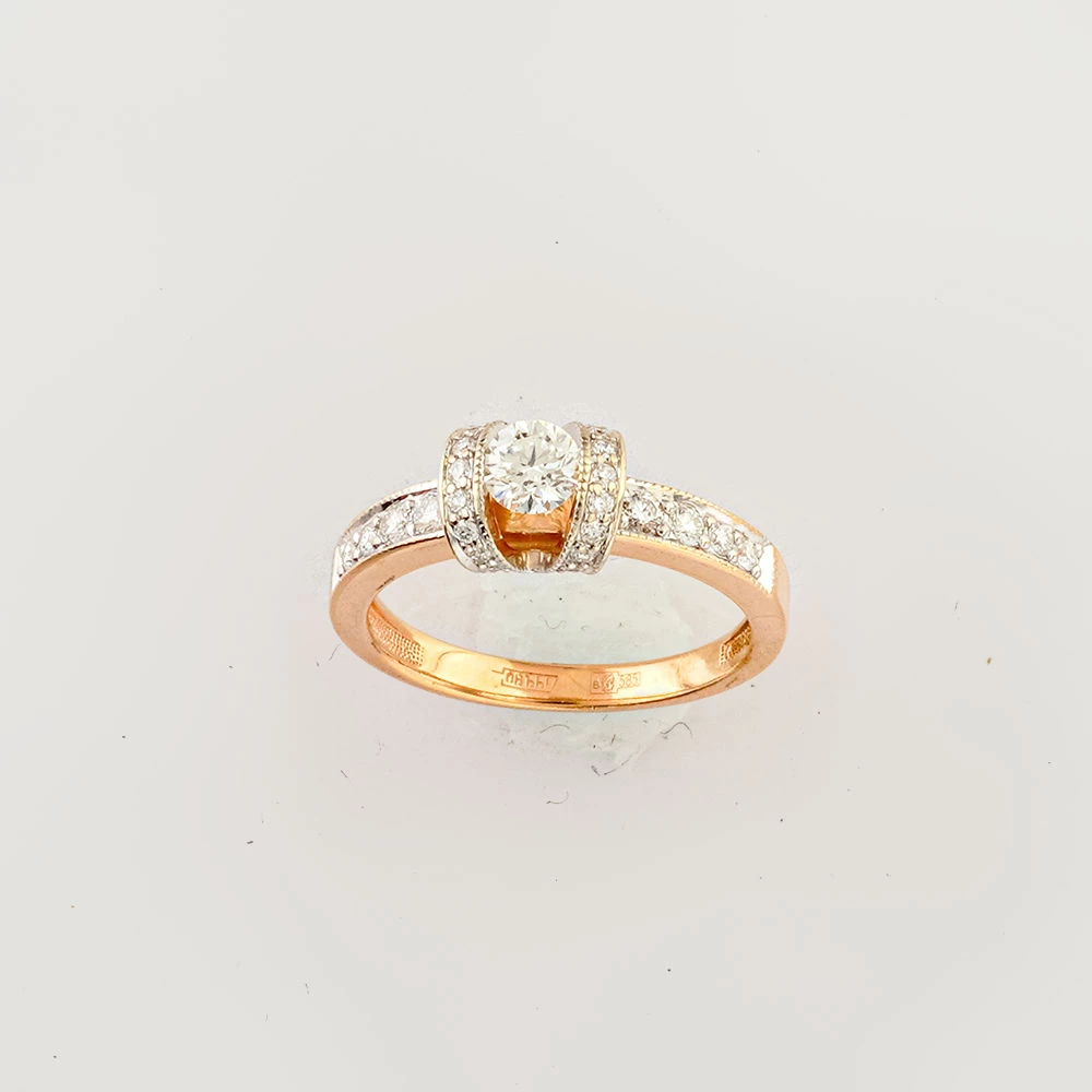 Кольцо с бриллиантом из красного золота 585 пробы