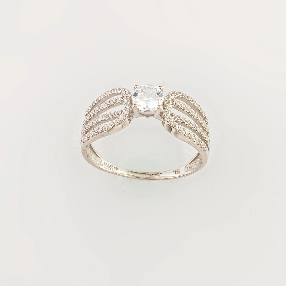 Кольцо с фианитом из белого золота 585 пробы