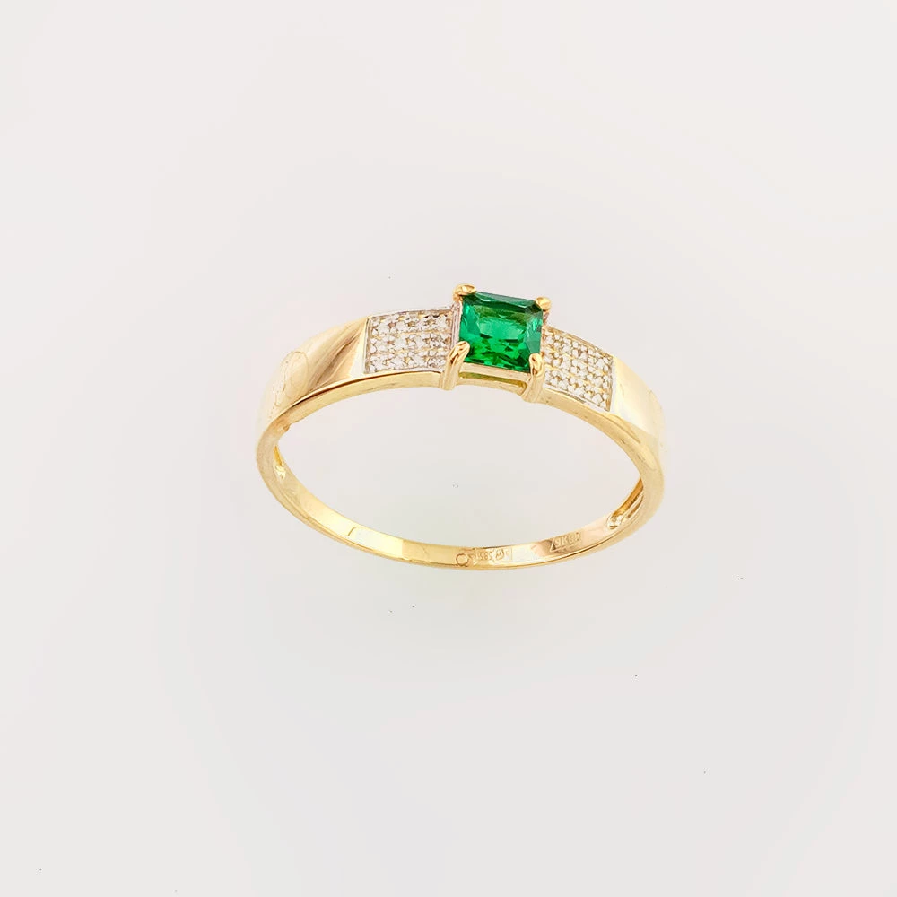 Кольцо с изумрудом синтетическим из желтого золота 585 пробы