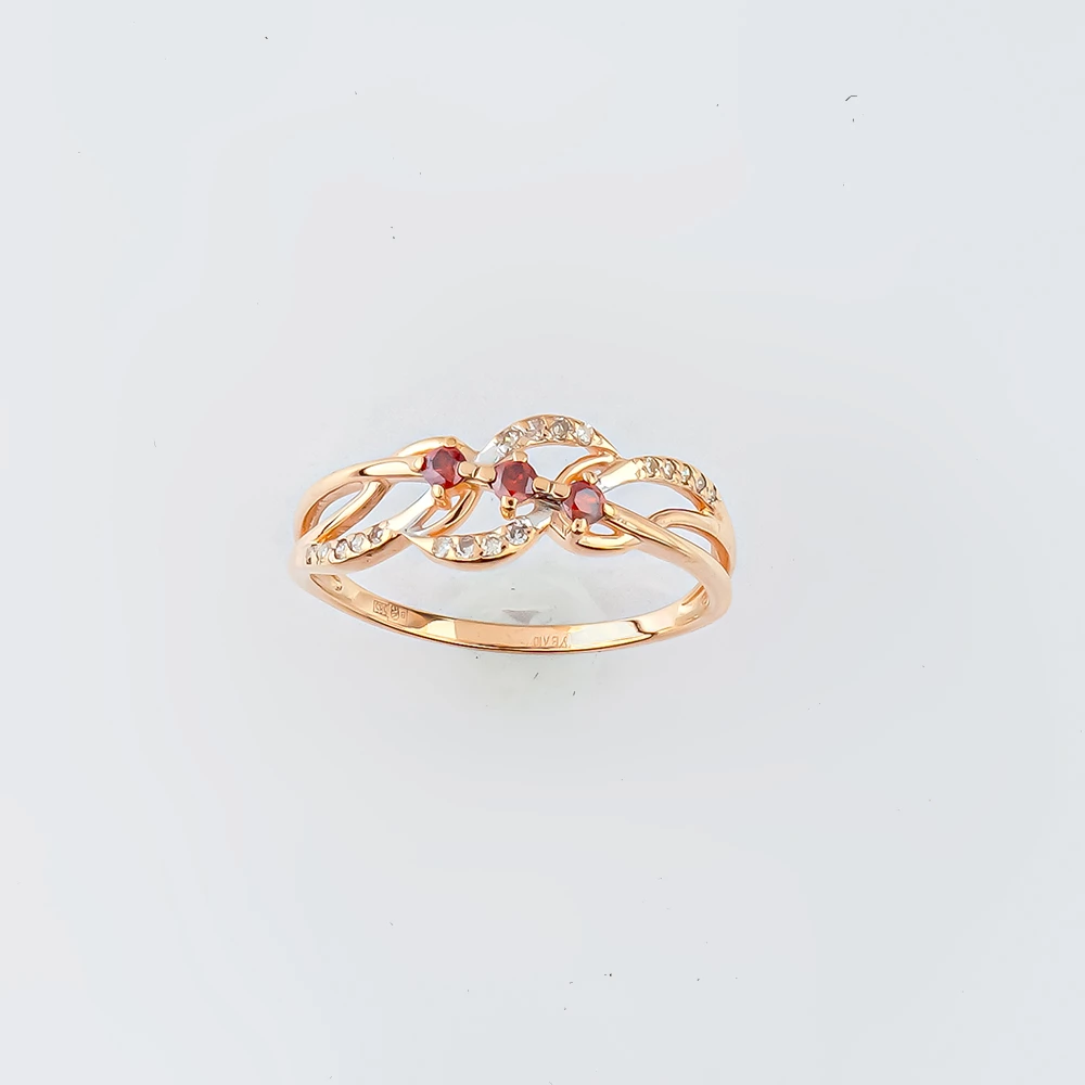 Кольцо с гранатом из красного золота 585 пробы