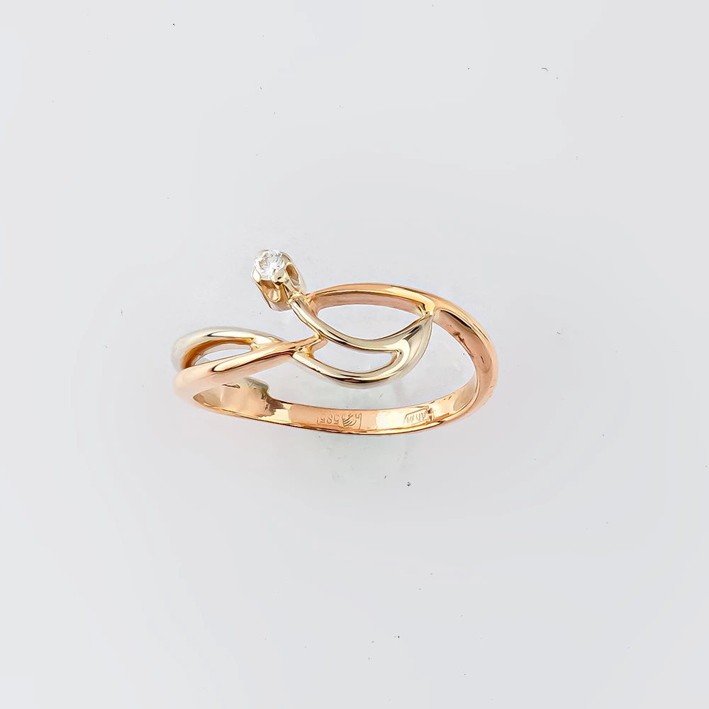 Кольцо с бриллиантом из красного золота 585 пробы