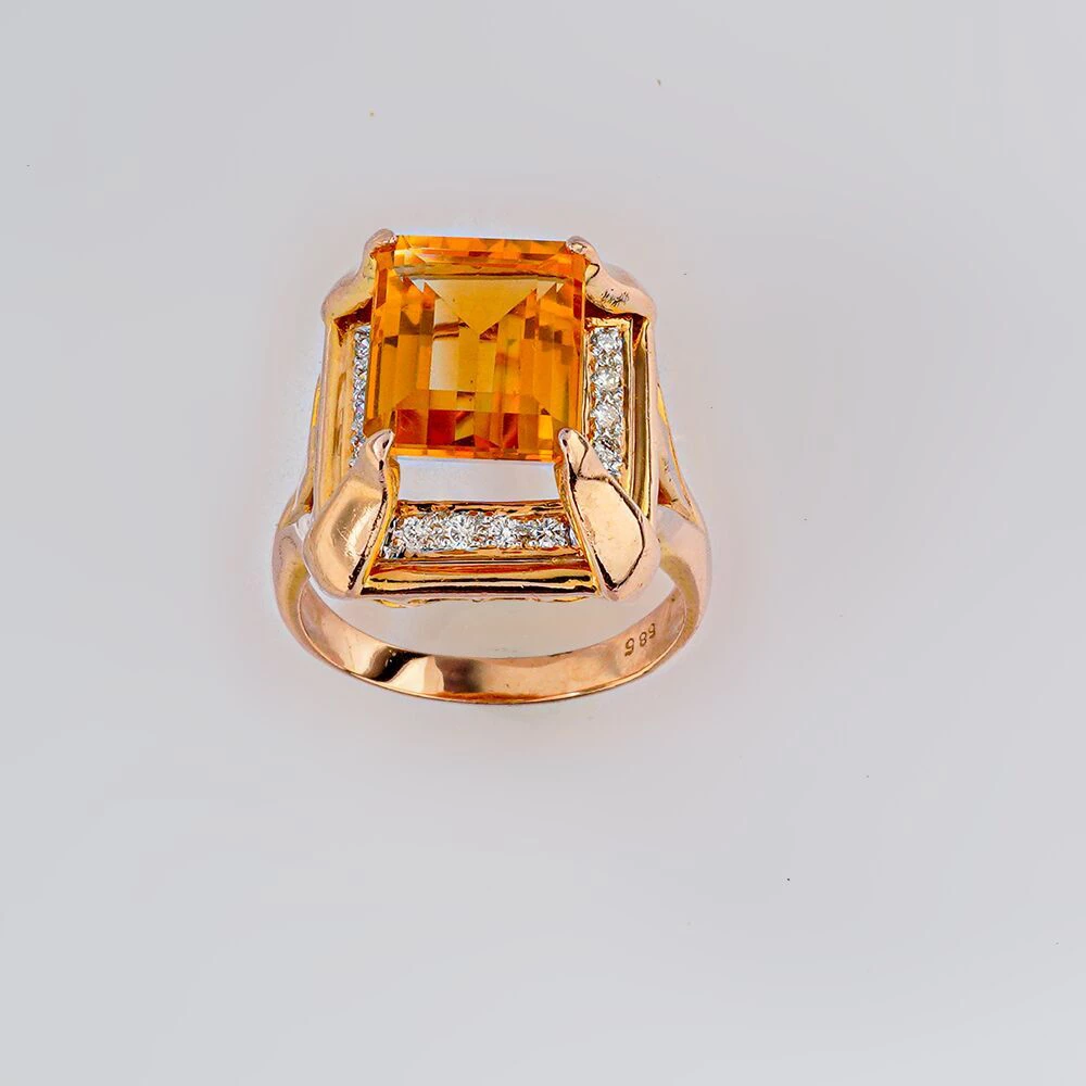 Кольцо с ситаллом из красного золота 585 пробы