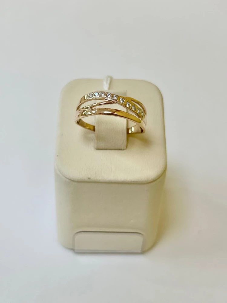 Кольцо с фианитом из красного золота 585 пробы