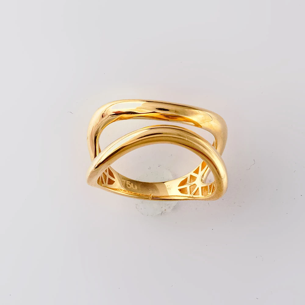 Кольцо из желтого золота 750 пробы Кольцо из желтого золота 750 пробы