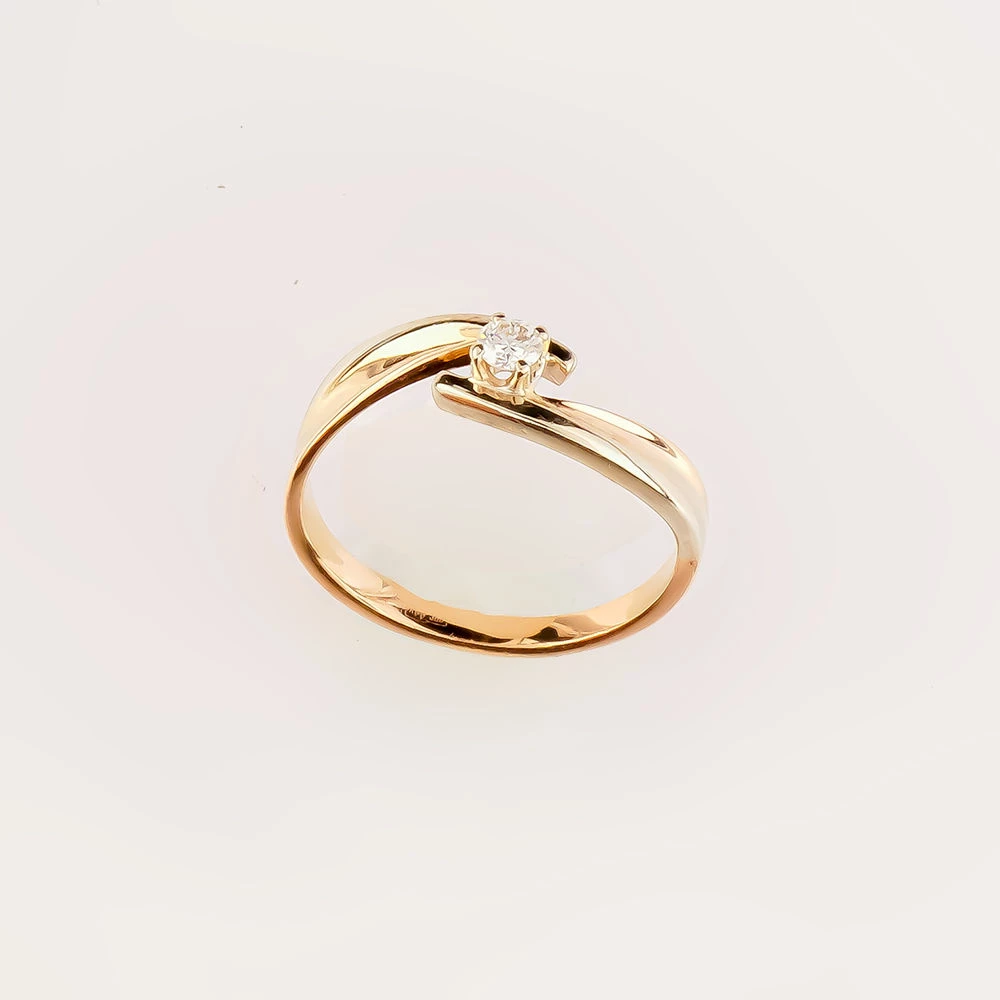 Кольцо с бриллиантом из красного золота 585 пробы