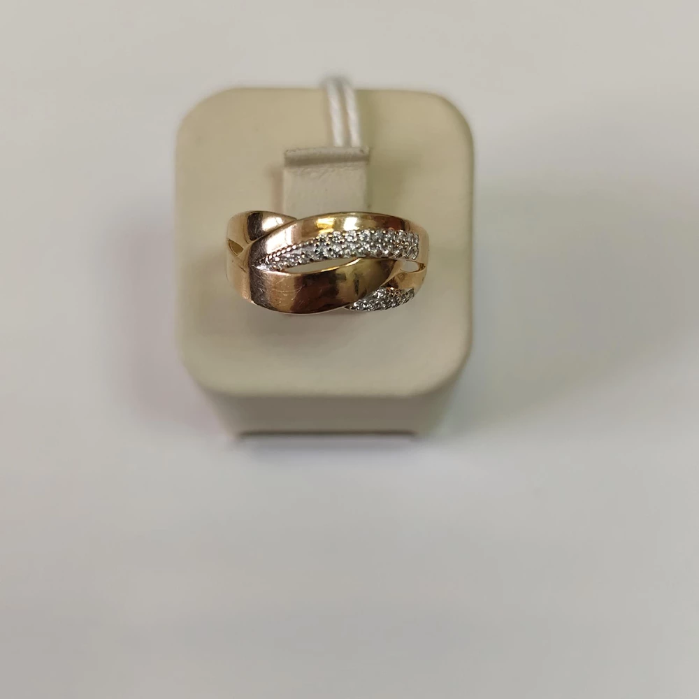 Кольцо с фианитом из красного золота 585 пробы