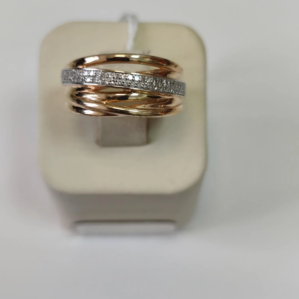 Кольцо с бриллиантом из красного золота 585 пробы